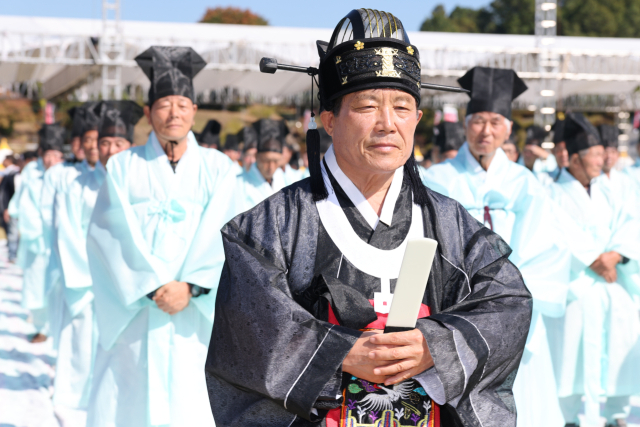 경북 의성군은 의성종합운동장에서 열린 