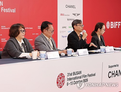 부산국제영화제 관객 20만명 돌파…2015년 이후 11년 만