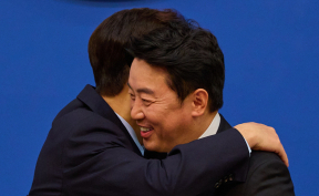 강훈식 
