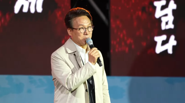 가수 공연 '뚝'⋯김민석 