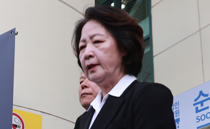 사과 바라니 사과한다는 秋, 사퇴 바라니 사퇴하라는 野