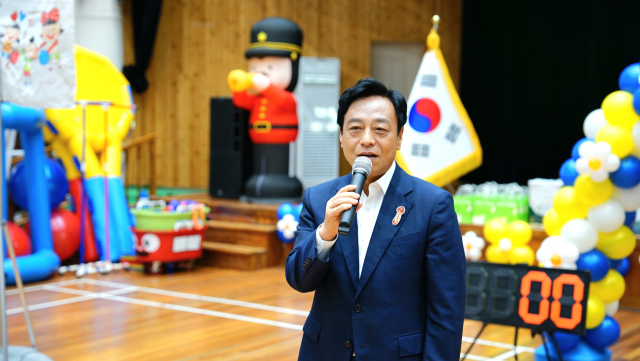 봉화군어린이집연합회는 제30회 봉화송이축제 일정에 맞춰 지난 16일 봉화군민센터에서 