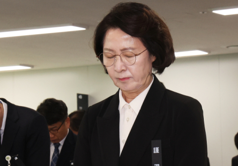 거듭된 사과에도…'秋 리스크', 여당 일각서 '강력조치' 목소리