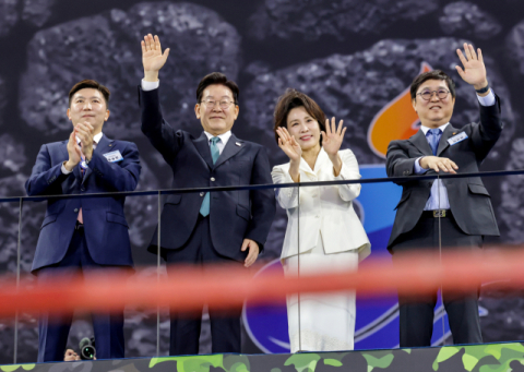 [단독] '李대통령 전용기 늦장 이륙'날 지연 항공 112% 증가…