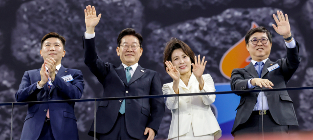 李 전용기 53분 늦게 뜬 날, 제주공항 지연 112% 폭증