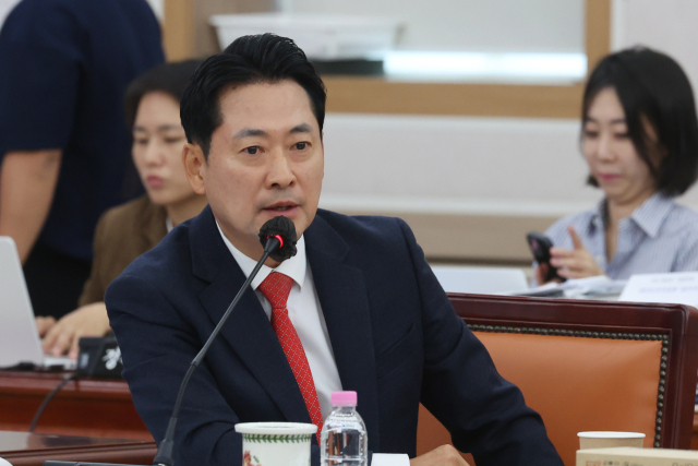 '북핵은 방어용'이라는 李 대통령 향해 野, 