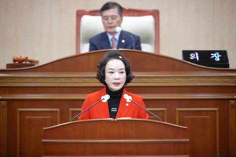 보현천 인근 돼지농장 슬러지 유출 논란…박신영 