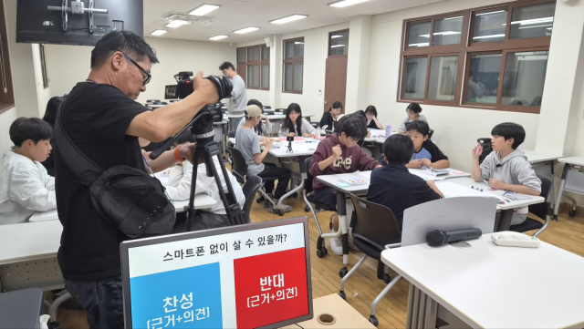 스마트폰 없이 72시간, 아이들의 뇌는 어떻게 달라졌나…TBC 다큐 '0.5초의 전쟁'