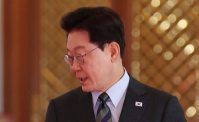 시민단체 해외연수 '내로남불'…尹때 폐지됐다 李서 부활