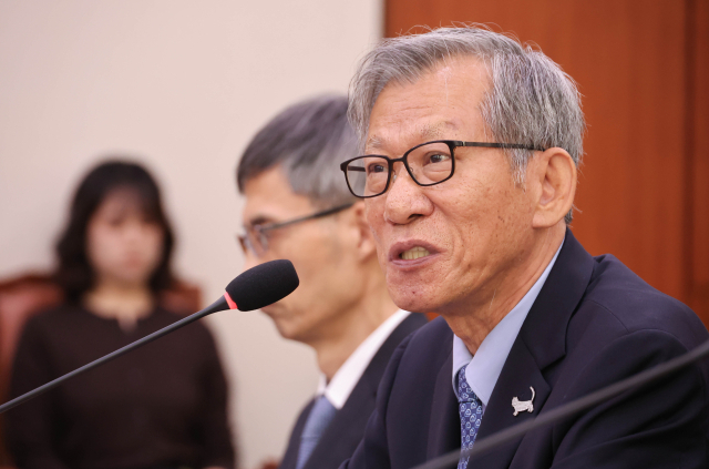'소장품 셀프 출품' 유홍준 국립중앙박물관장 사의 표명