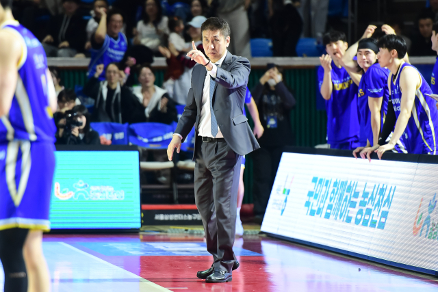 프로농구 서울 삼성 썬더스의 김상식 감독. KBL 제공