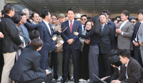 권영진 중심 침울했던 오세훈계, 구심점 되찾자 '함박웃음'