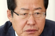 홍준표, 尹·명태균 얽힌 경선자금 수사 직접 변호 