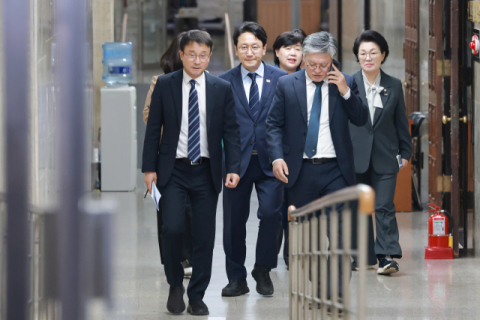 '탄핵 전 탐색전' 조희대 국정조사 카드 꺼낸 민주당
