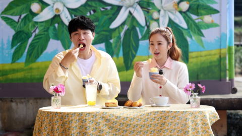 가수 문초희, 커피·가을꽃·유자 따라 고흥 가을여행