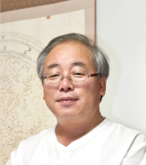 남편의 유업을 잇고 있는 덕천 오금지 선생