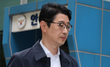 주진우, 李 부부 고발…