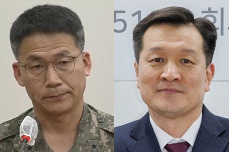 구삼회(왼쪽) 전 육군 1군단 2기갑여단장과 방정환 전 국방부 혁신기획관. 연합뉴스