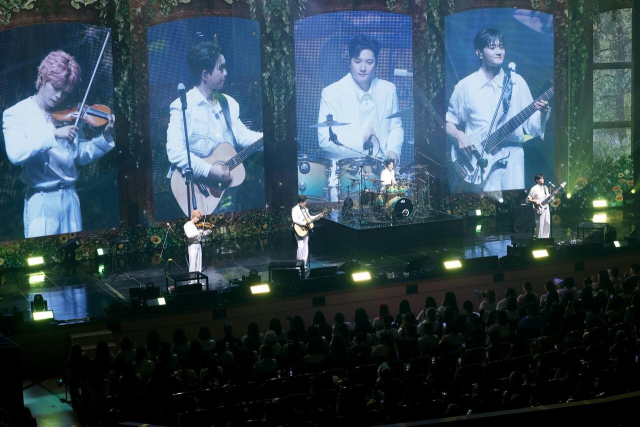 밴드 루시의 대구 콘서트 공연 사진(7월). 미스틱스토리 제공