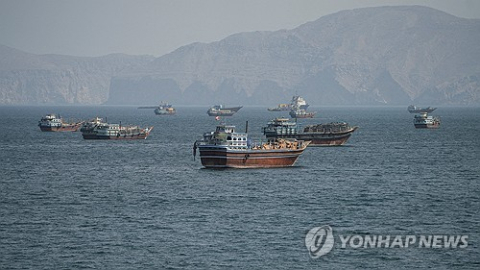 이란 공격 10월만 30건인데…호르무즈 원유 수송은 왜 버티나
